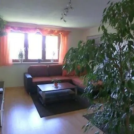 Lägenhet Ferienwohnung In Mit Grossem Garten
