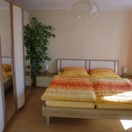 Ferienwohnung In Mit Grossem Garten Grafing bei Muenchen